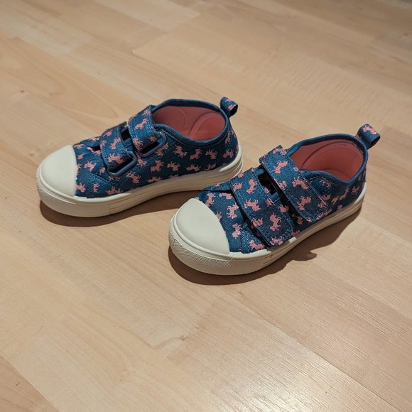 Joe Fresh Unicorn Velcro Shoes - Size 8, Brand New for Infant Girl! - Picture 2 of 5
